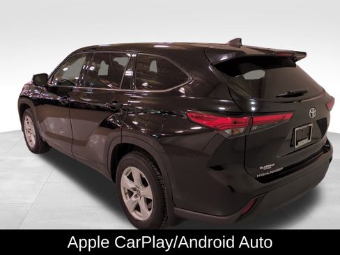 Used 2022 Toyota Highlander L image 5