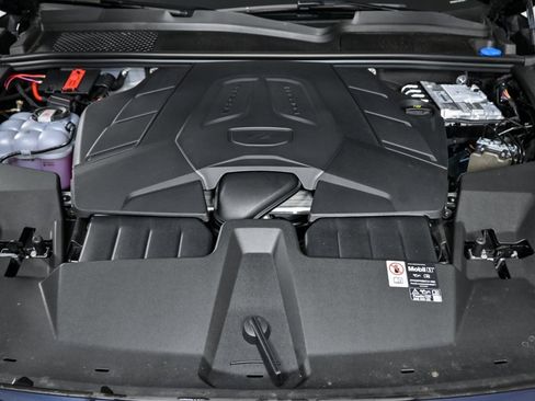 New 2025 Porsche Cayenne Coupe image 35