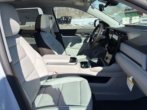 New 2026 GMC Terrain Denali w/ LPO, Floor Liner Package image 15