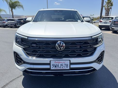 Certified 2026 Volkswagen Atlas Cross Sport SEL Premium R-Line AWD/4WD image 3