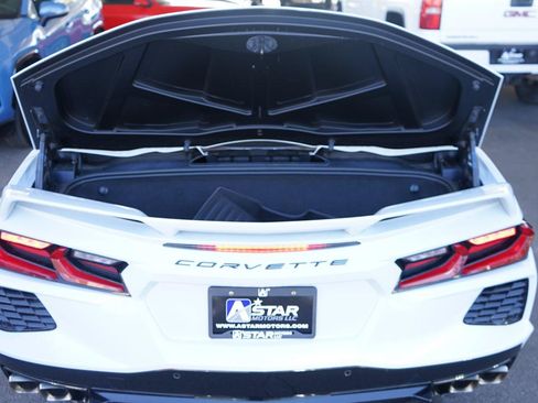 Used 2022 Chevrolet Corvette Stingray Preferred Conv w/ Z51 Performance Package RWD image 21