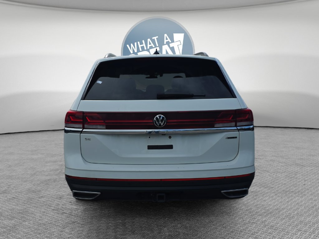 Used 2025 Volkswagen Atlas SE AWD/4WD image 5