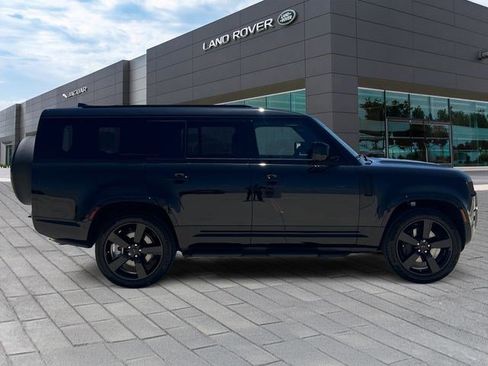 New 2026 Land Rover Defender 130 X-Dynamic SE AWD/4WD image 6