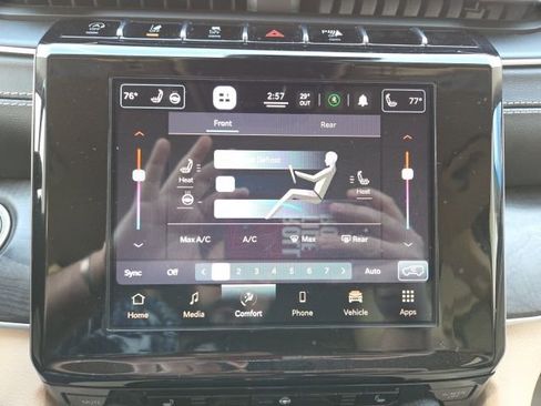 Used 2021 Jeep Grand Cherokee L Limited image 10