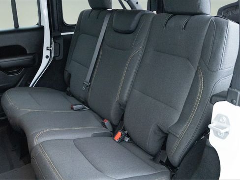 Used 2024 Jeep Wrangler Unlimited Sport AWD/4WD image 22