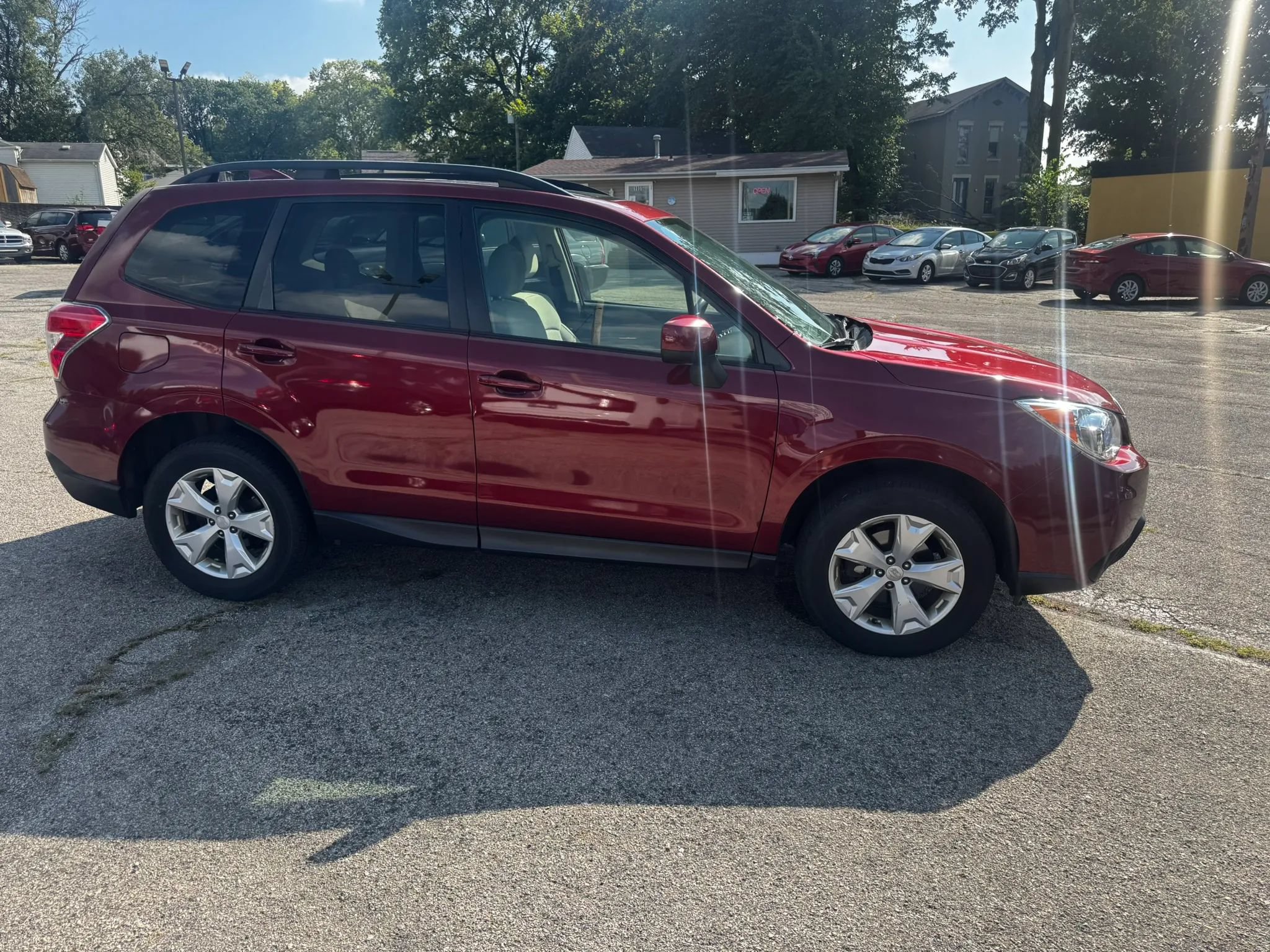Used 2016 Subaru Forester 2.5i Premium AWD/4WD image 4