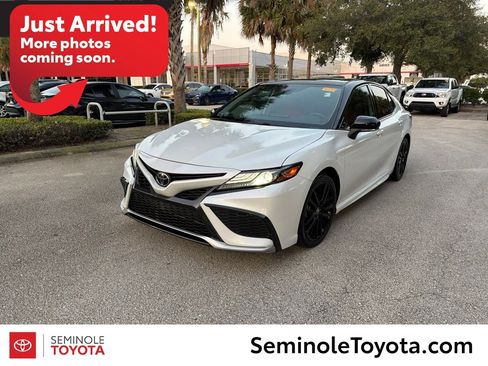 Used 2023 Toyota Camry XSE FWD image 1