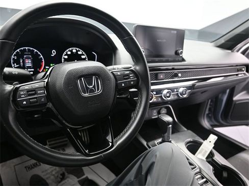 Used 2024 Honda Civic Sport image 13