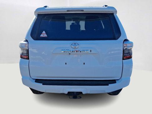 Certified 2024 Toyota 4Runner SR5 image 7