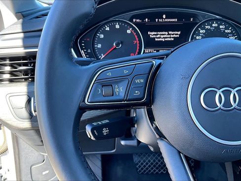 Used 2019 Audi A4 2.0T Premium image 20