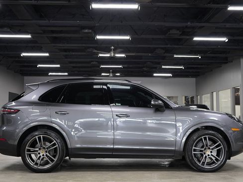 Used 2019 Porsche Cayenne S AWD/4WD image 6
