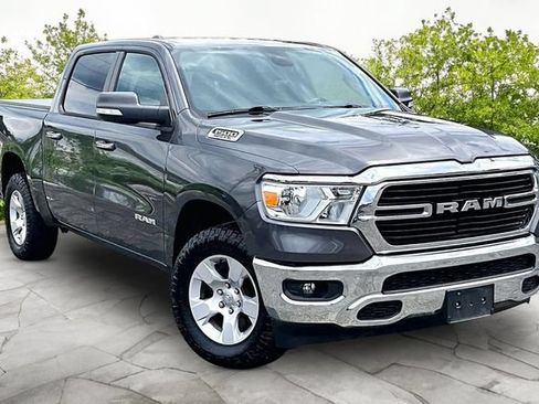 Used 2019 RAM 1500 Big Horn AWD/4WD image 10