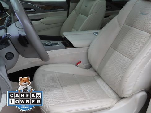 Used 2023 Cadillac Escalade Premium Luxury Platinum RWD image 11