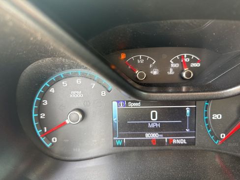 Used 2018 Chevrolet Colorado Z71 AWD/4WD image 11