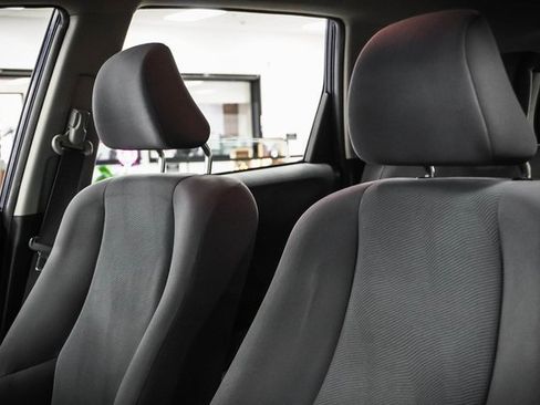 Used 2012 Honda Fit image 10