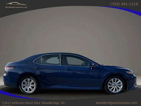 Used 2023 Toyota Camry LE FWD image 2