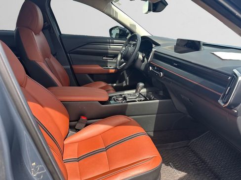 Used 2024 MAZDA CX-50 2.5 Turbo w/ Cargo Package AWD/4WD image 16