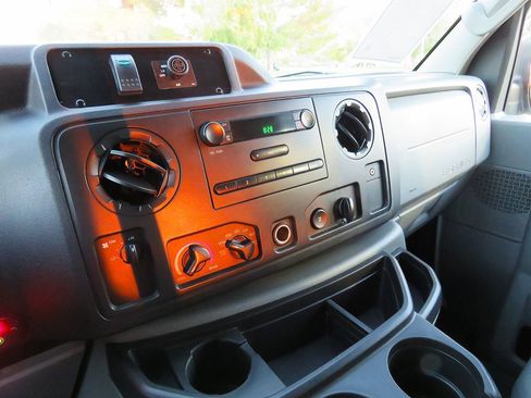 Used 2012 Ford E-150 and Econoline 150 w/ PWR Group image 24