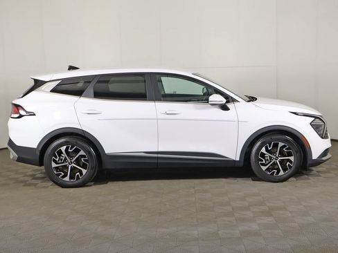 Used 2024 Kia Sportage EX FWD image 17