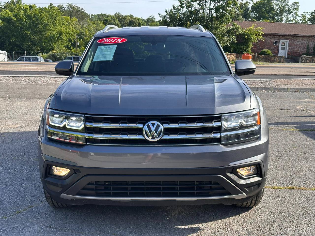 Used 2018 Volkswagen Atlas SE FWD image 2