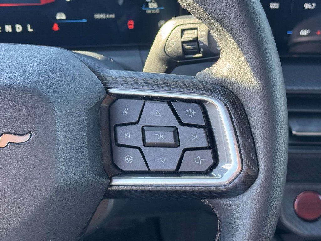 Used 2024 Ford Mustang Coupe RWD image 24