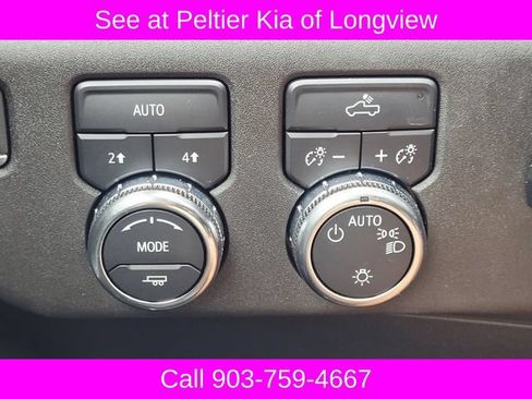 Used 2024 GMC Sierra 1500 SLE AWD/4WD image 26