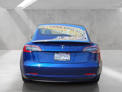 Used 2018 Tesla Model 3 Long Range RWD image 6