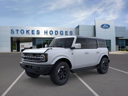 New 2025 Ford Bronco Outer Banks image 25