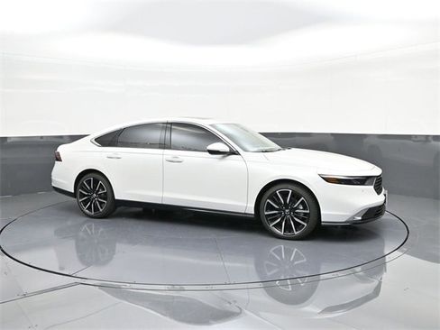 New 2025 Honda Accord Touring image 14
