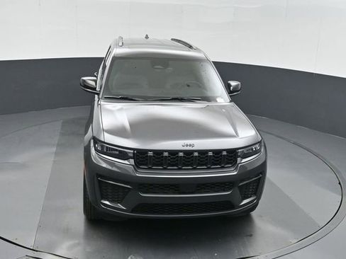 New 2026 Jeep Grand Cherokee L 4WD image 39