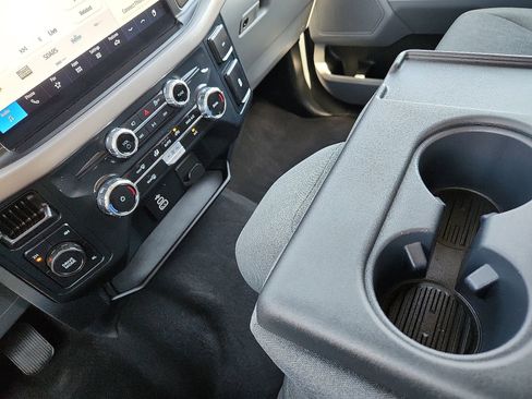 Used 2025 Ford F150 XLT w/ Equipment Group 301A Standard image 25