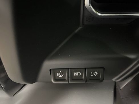 Used 2024 GMC Sierra 1500 AT4 w/ Technology Package AWD/4WD image 19