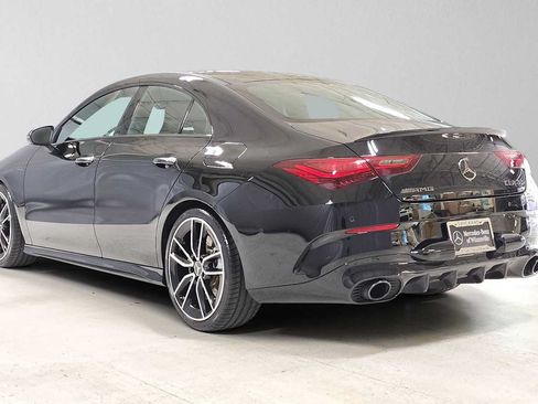 Used 2024 Mercedes-Benz CLA 35 AMG 4MATIC image 5