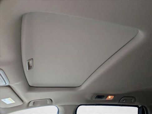 Used 2019 Honda Odyssey EX-L image 11
