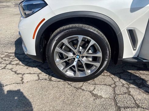 Used 2019 BMW X5 xDrive40i w/ Premium Package 2 image 38