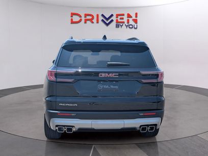 New 2025 GMC Acadia Elevation w/ Elevation Premium Package