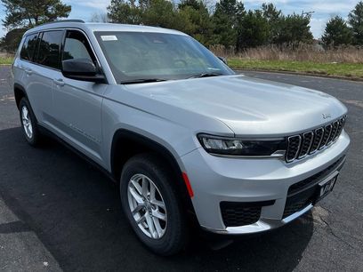 New 2024 Jeep Grand Cherokee L Laredo w/ Trailer Tow Package