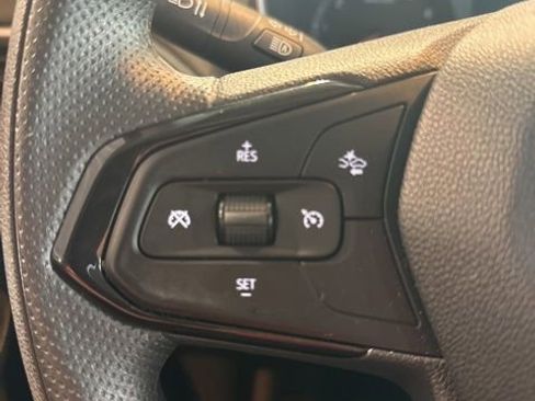 Used 2023 Chevrolet TrailBlazer LS FWD image 17