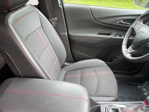 Used 2024 Chevrolet Equinox RS AWD/4WD image 29
