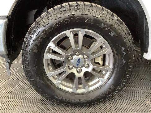 Used 2020 Ford F150 Lariat AWD/4WD image 3