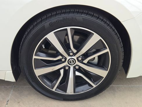 Used 2019 Nissan Maxima 3.5 SV w/ Floor Mat Group image 32