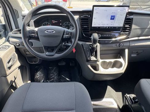 Used 2023 Ford Transit 350 XLT RWD image 22