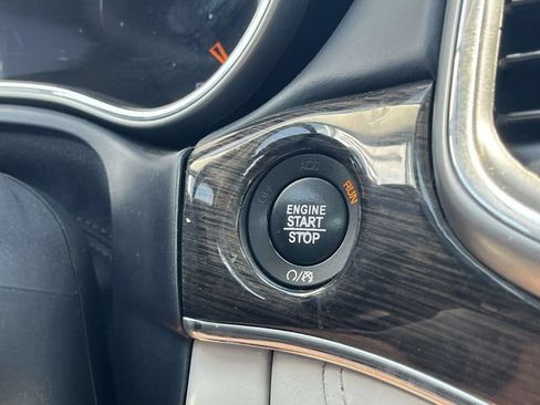 Used 2017 Jeep Grand Cherokee Summit AWD/4WD image 37