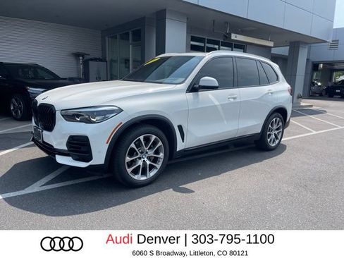 Used 2023 BMW X5 xDrive40i w/ Parking Assistance Package AWD/4WD image 1