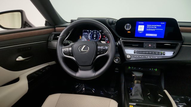 Used 2025 Lexus ES 350 w/ Premium Package FWD image 51