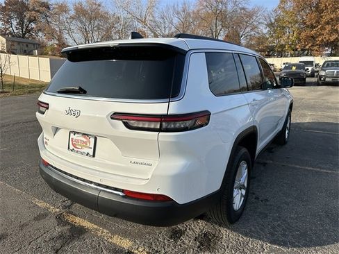 Used 2024 Jeep Grand Cherokee L Laredo image 6