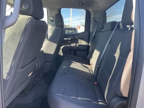 Used 2022 Chevrolet Silverado 1500 Custom image 6