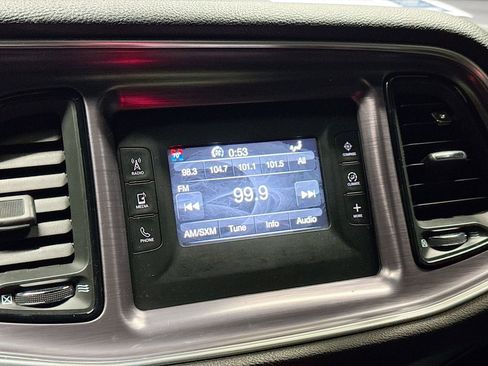 Used 2015 Dodge Challenger R/T w/ Quick Order Package 28B R/T image 17