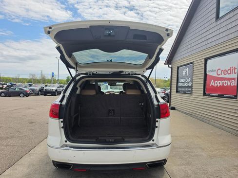 Used 2014 Buick Enclave Leather AWD/4WD image 17