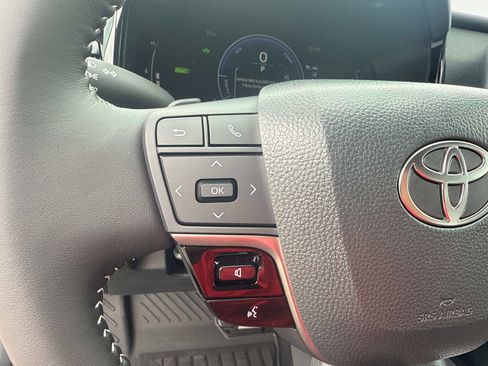 New 2026 Toyota Camry SE FWD image 27